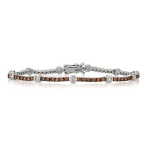 Le Vian Chocolatier® Bracelet featuring 1/2 cts. Vanilla Diamonds® , 1 1/2 cts. Chocolate Diamonds® set in 14K Vanilla Gold®
