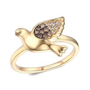 Le Vian Ombre Ring featuring 1/8 cts. Chocolate Ombré Diamonds® set in 14K Honey Gold™