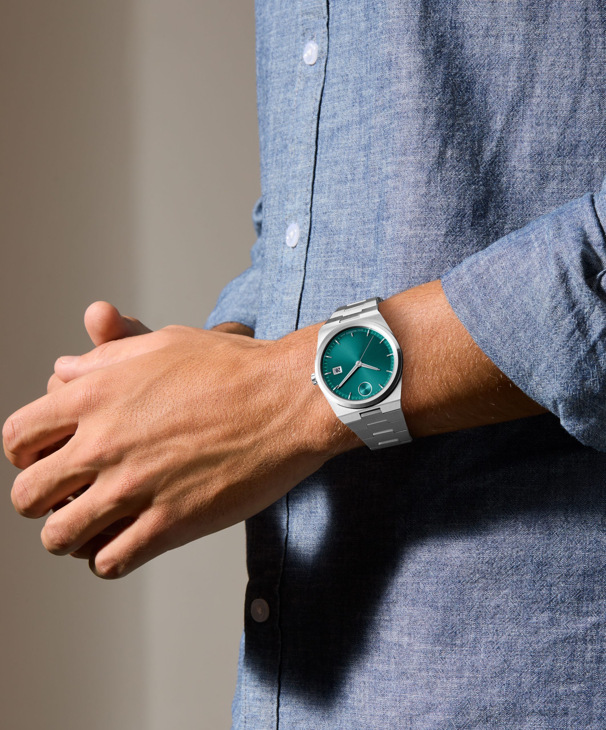 3601222_Wrist_M_2